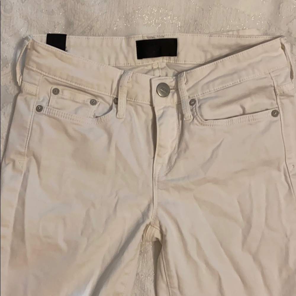 Vince white skinny jeans 25